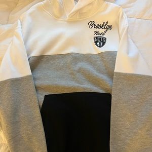Brooklyn Nets NBA sweatshirt